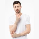 Бандаж на лучезапястный сустав из бамбука Habic, бежевый, правый, обхват 16-17см р.3 Бандаж на лучезапястный сустав из бамбука Habic, бежевый, правый, обхват 16-17см р.3