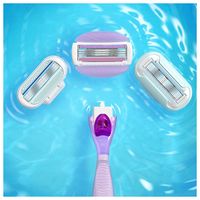 Женская бритва Gillette Venus Breeze + 2 сменные кассеты cо встроенными полосками с гелем миниатюра фото №5
