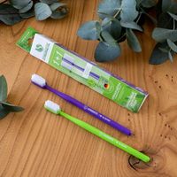 Щетка зубная средней жесткости для взрослых фиолетовая, зеленая Eco dental care Synergetic 2шт миниатюра фото №5