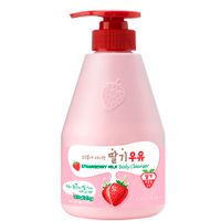 Гель для душа витализирующий клубничное молоко Kwailnara 560г