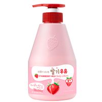 Лосьон для тела смягчающий клубничное молоко Kwailnara 560г
