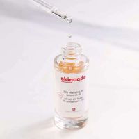 Сыворотка ревитализирующая подтягивающая в масле Skincode/Скинкод 28мл миниатюра фото №2