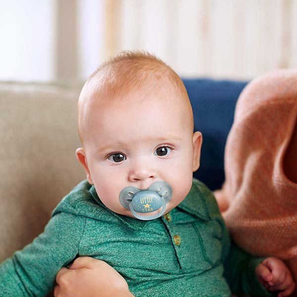 Пустышка силиконовая ортодонтическая с футляром 6-18 мес. Ultra Soft Philips Avent (SCF528/01) фото №7