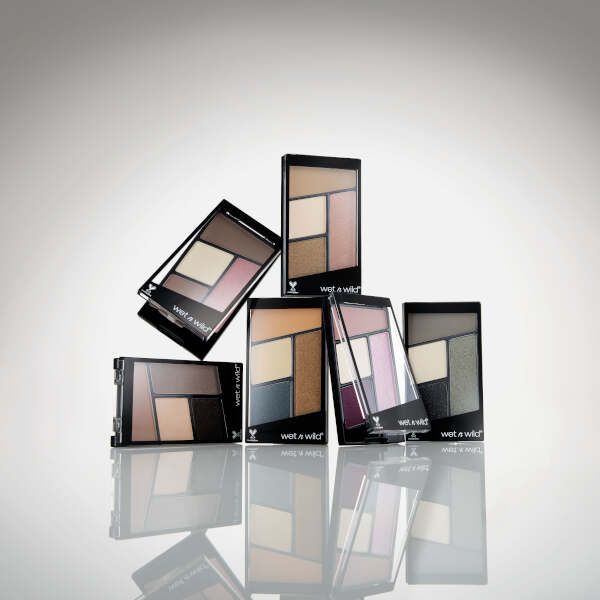 Палетка теней для век Wet n Wild Color Icon Eyeshadow Quad (4 Оттенка) E340b walking on eggshells