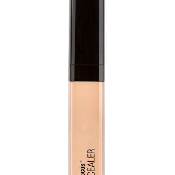 Корректор жидкий Wet n Wild Photo Focus Concealer E840b light ivory фото №6