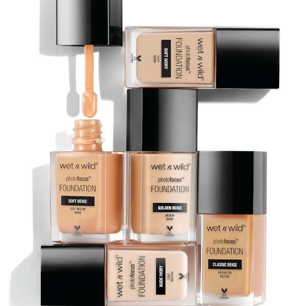 Основа тональная Wet n Wild Photo Focus Foundation E362c soft ivory фото №7