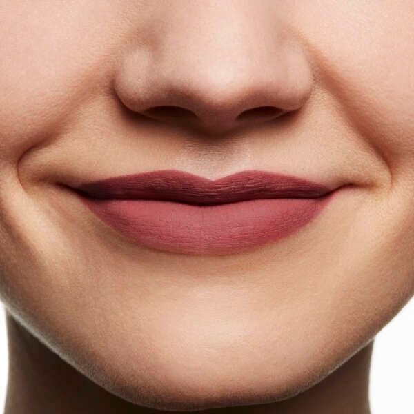Губная помада Rimmel (Риммель) матовая The Only One Matte тон 200 4 г фото №3