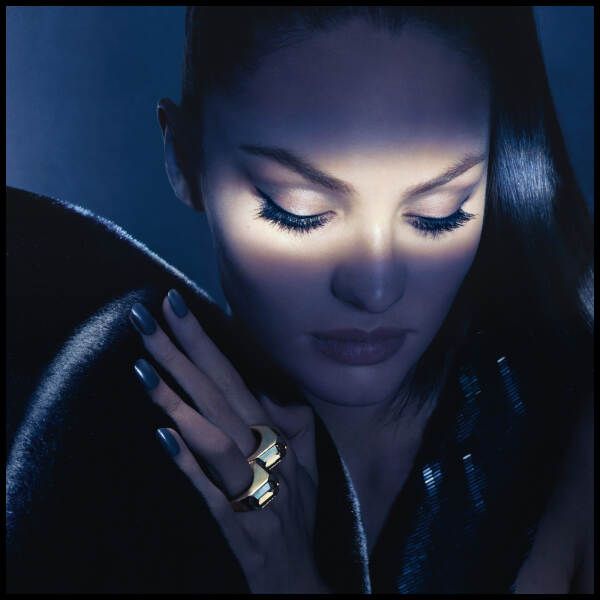 Тушь для ресниц объемная Max Factor 2000 Calorie Dramatic Volume Black фото №4