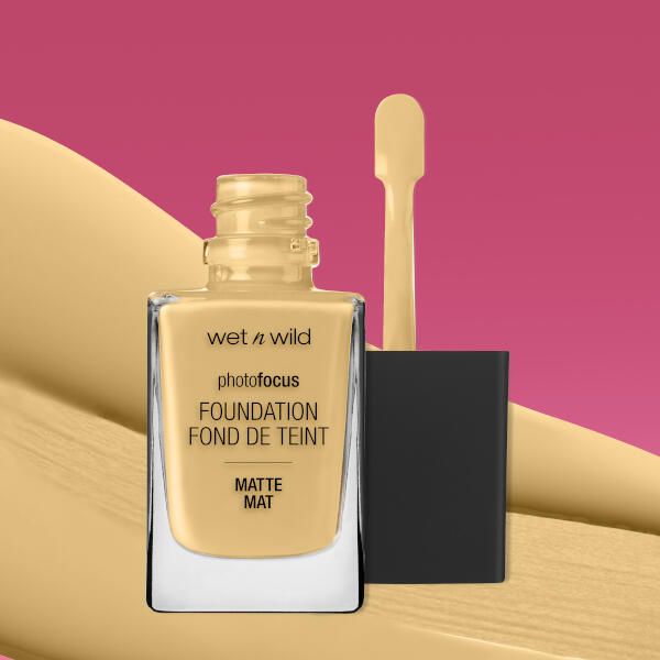 Тональный крем photo focus dewy foundation тон 1111519e soft ivory wet n wild фото №2