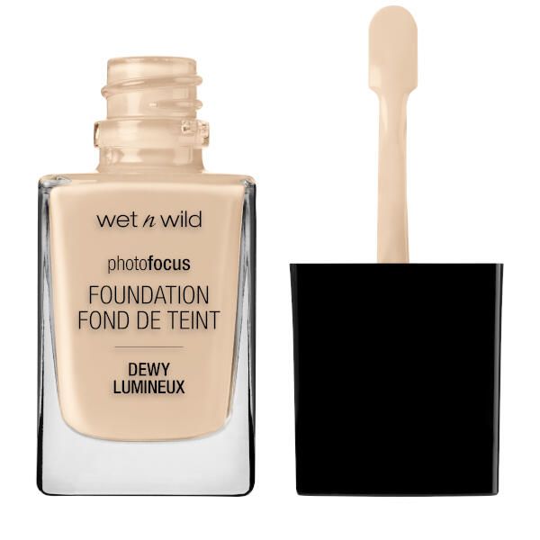 Тональный крем photo focus dewy foundation тон 1111519e soft ivory wet n wild фото №5