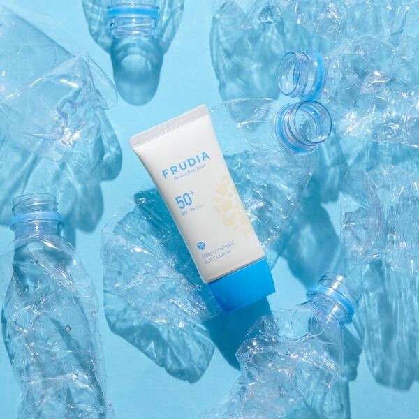 Набор: крем-эссенция с ультра защитой от солнца SPF50+ Frudia/Фрудия 2х50г фото №2