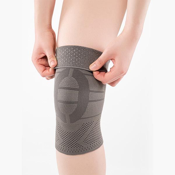 Бандаж на коленный сустав фиксация с силиконом Habic, серый,обхват 28-31см р.2