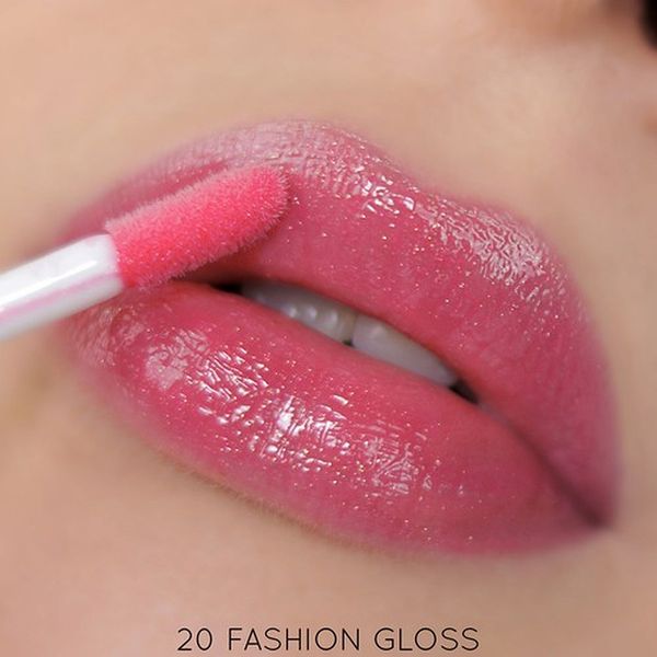 Блеск для губ с зеркальным эффектом Fashion Gloss Relouis 3,7г тон 20 Совершенство Женевы фото №3