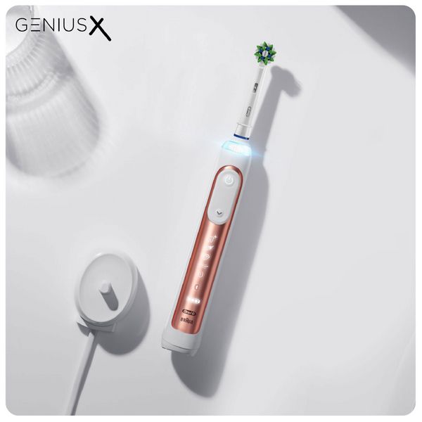Электрическая зубная щетка Oral-B/Орал-Би Genius X розовое золото фото №5