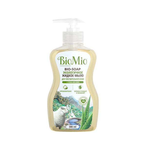Мыло жидкое экологичное для чувствительной кожи с гелем алоэ вера флакон Biomio bio-soap 300 мл